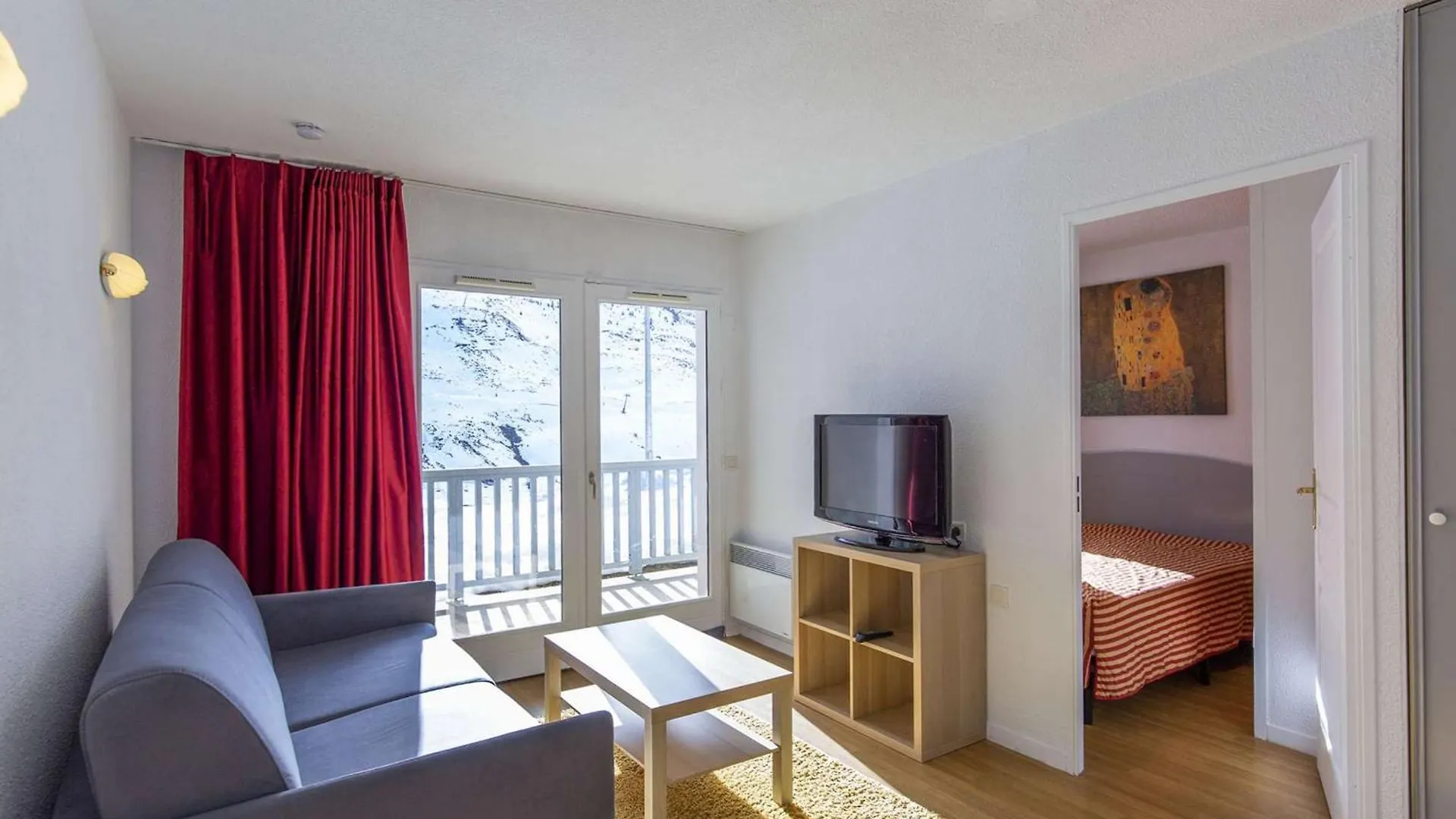 Charmant T2 Avec Terrasse, Parking, Piscine Couverte Et Salle De Fitness - Fr-1-404-312 Bagnères-de-Bigorre